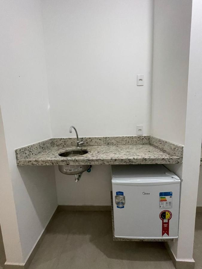 Suite Grega 5- Centro Da Vila Abraao Exteriör bild