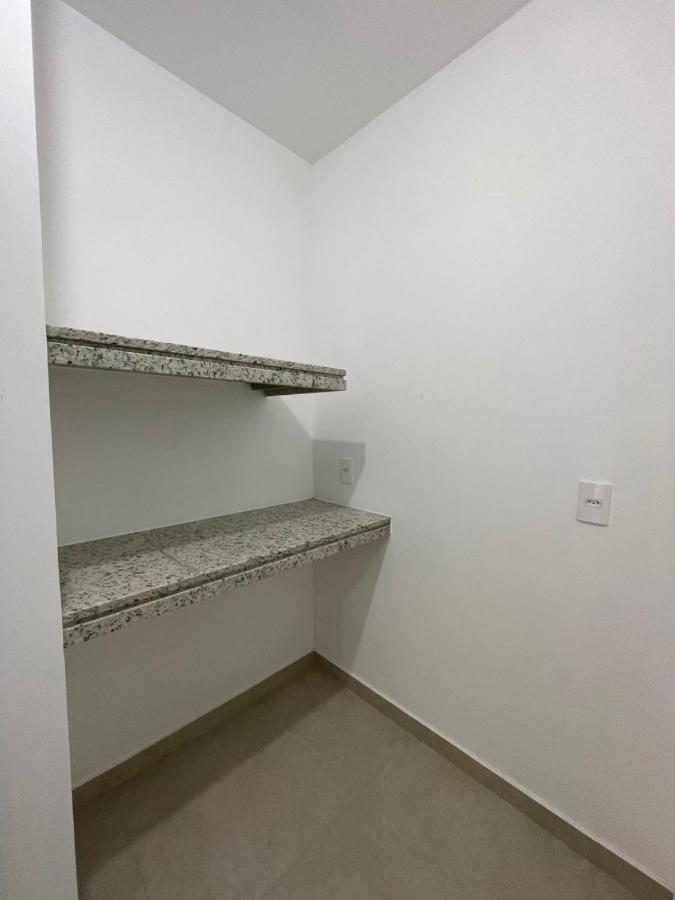 Suite Grega 5- Centro Da Vila Abraao Exteriör bild