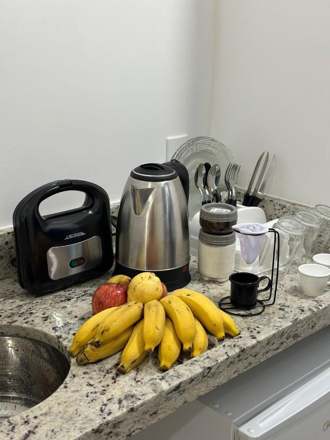 Suite Grega 5- Centro Da Vila Abraao Exteriör bild